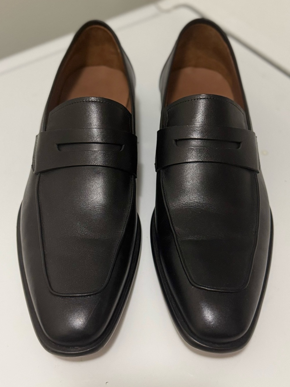 New Mezlan Black Leather Penny Loafers